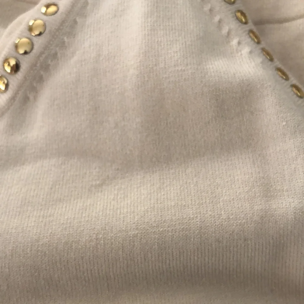Micheal Kors  XL Ivory knit top sleeveless top Gold Studded super soft